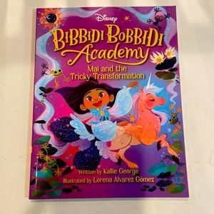 Bibbidi Bobbidi Academy- Disney Book